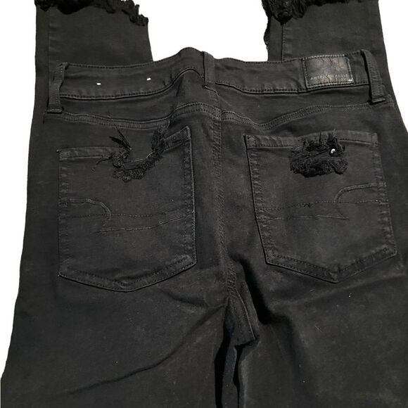 American Eagle Outfitters size 8 short  excellent condition - Picture 2 of 2